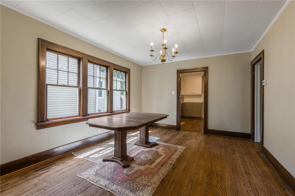 St Joseph, Missouri 64506, United States, 2 Bedrooms Bedrooms, ,2 BathroomsBathrooms,Residential,Active,186053