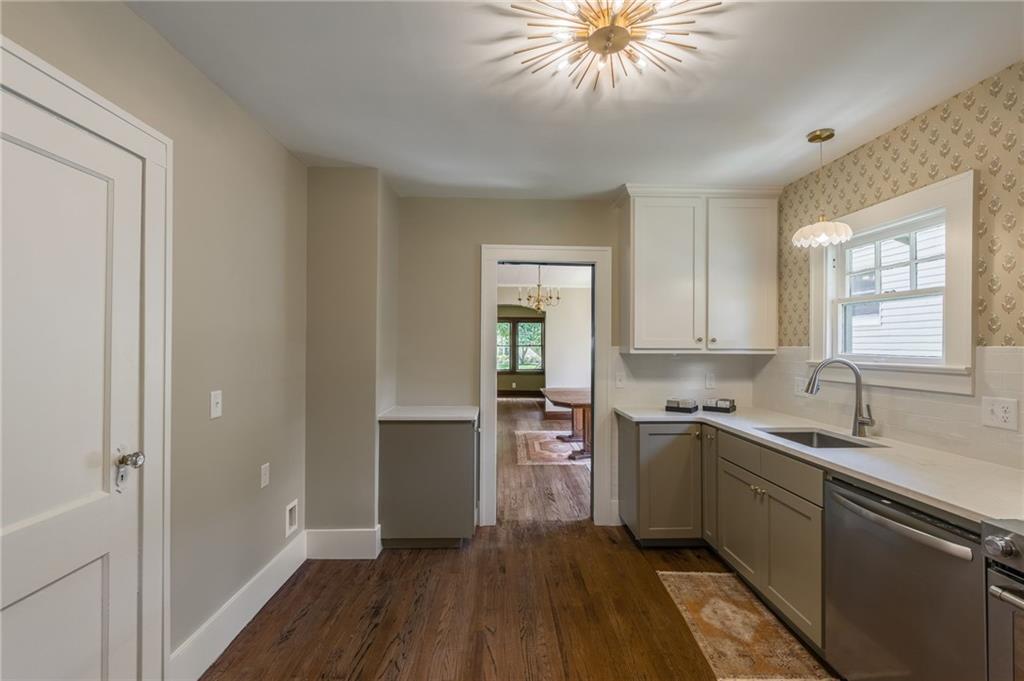 St Joseph, Missouri 64506, United States, 2 Bedrooms Bedrooms, ,2 BathroomsBathrooms,Residential,Active,186053