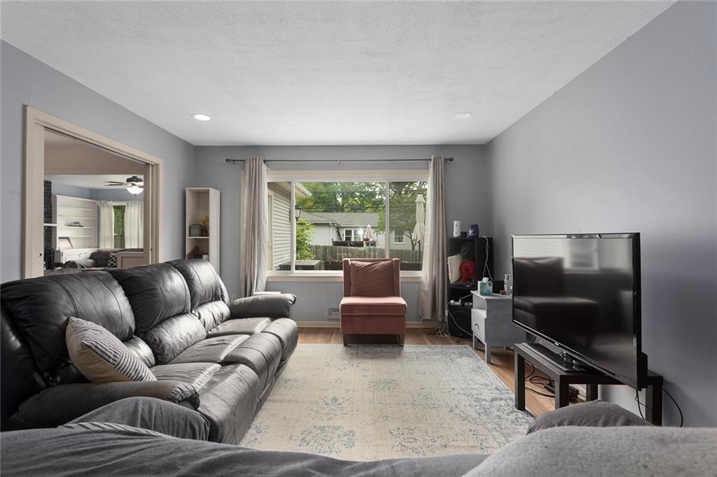 10239 OUTLOOK Drive