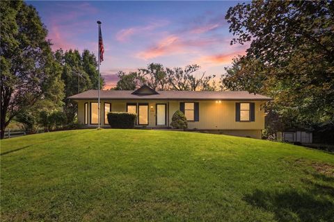3901 NE Hill Haven Road Kansas City MO 64117