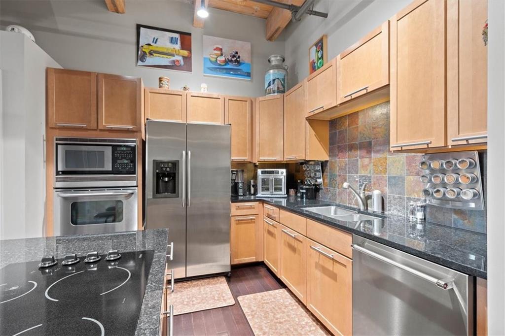 612 Central Street 304