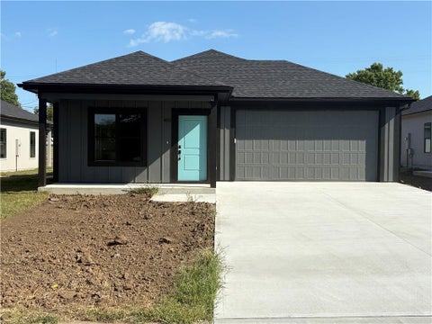 402 E Washington Street, Harrisonville, MO 64701 - MLS#: 2616665
