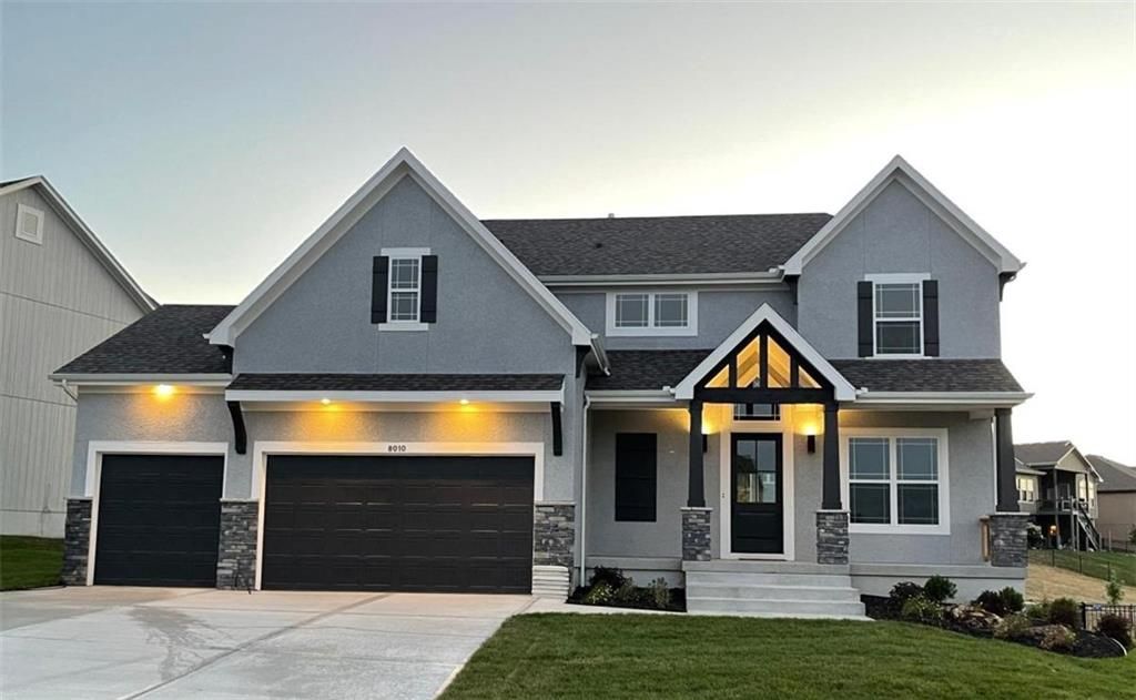 Photo of 8010 W 166 Terrace, Overland Park, KS 66085 (MLS # 2623504)