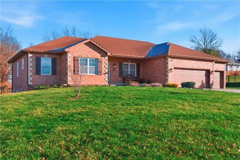 Tiny photo for 11412 NE 113th Terrace, Liberty, MO 64068 (MLS # 2606348)