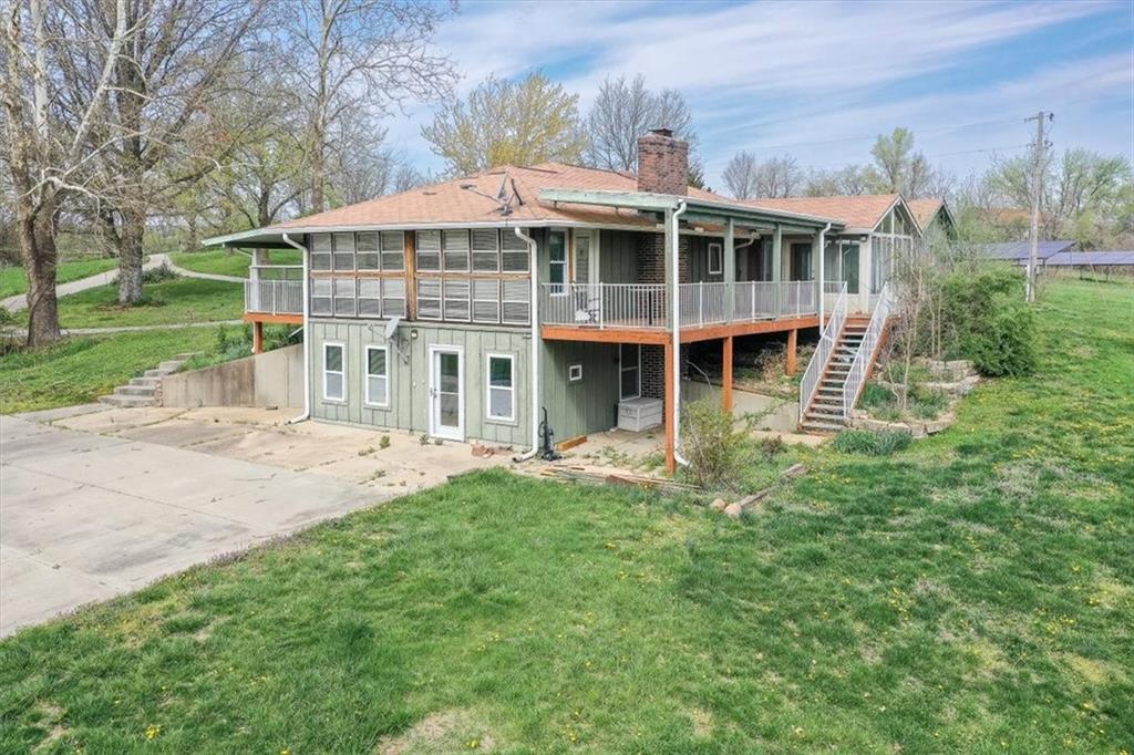 24722 Tonganoxie Drive