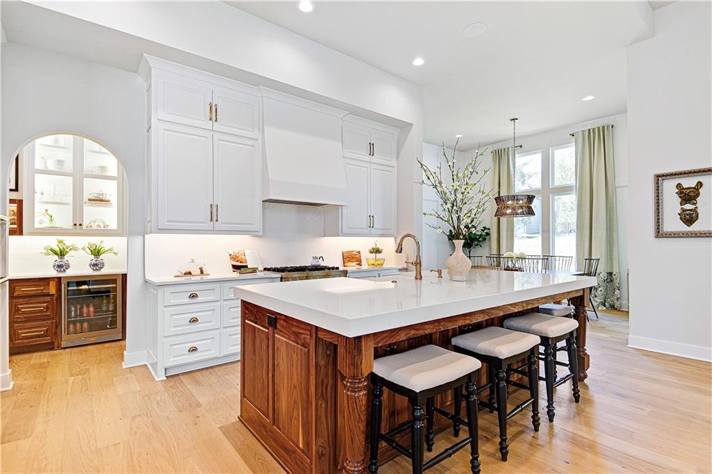 24916 W 98th Place