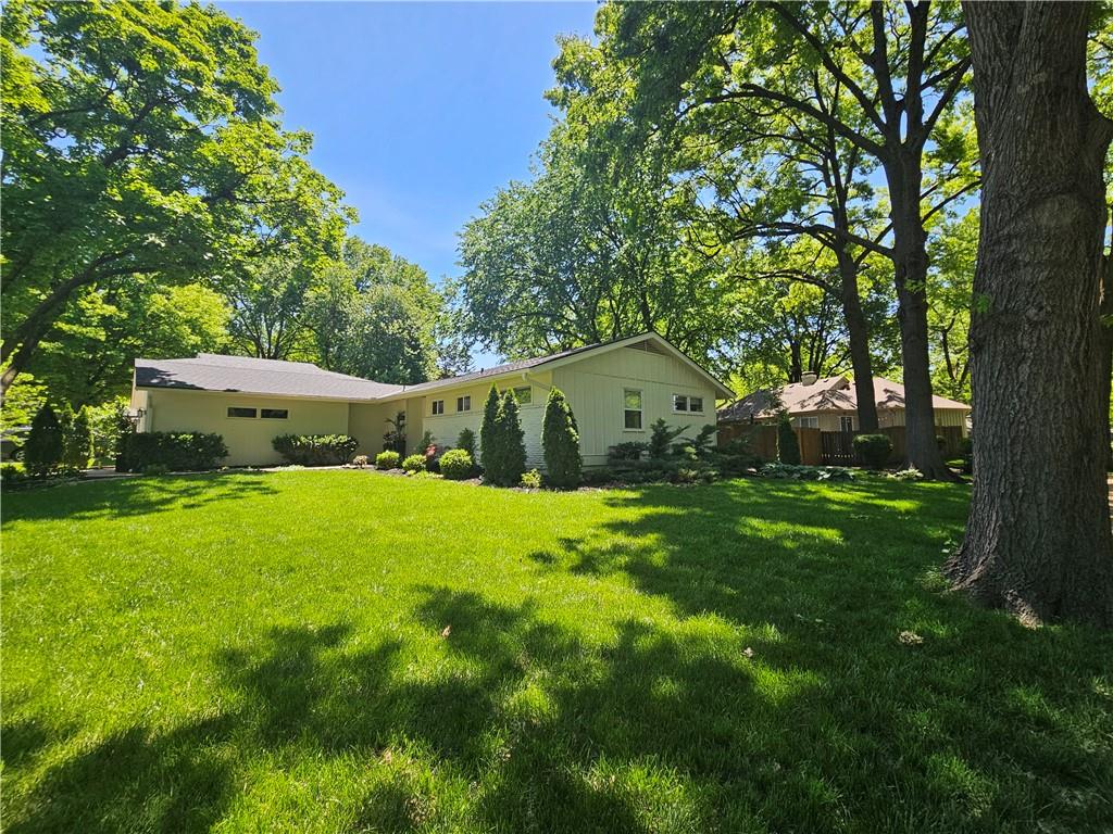 5929 W 78th Street
