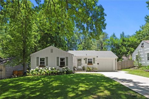 2711 W 73rd Terrace Prairie Village KS 66208