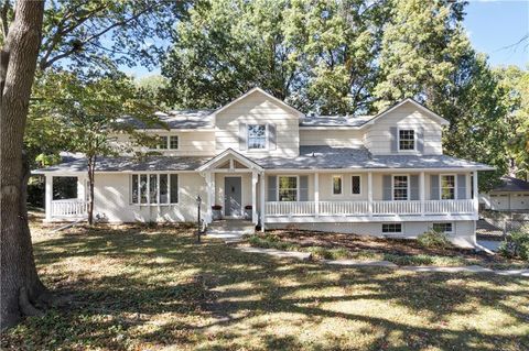 8236 Linden Drive Prairie Village KS 66208
