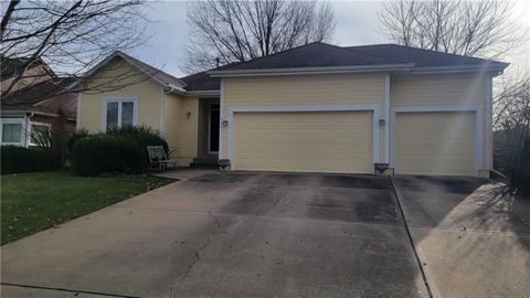 8431 W 156th Terrace Overland Park KS 66223