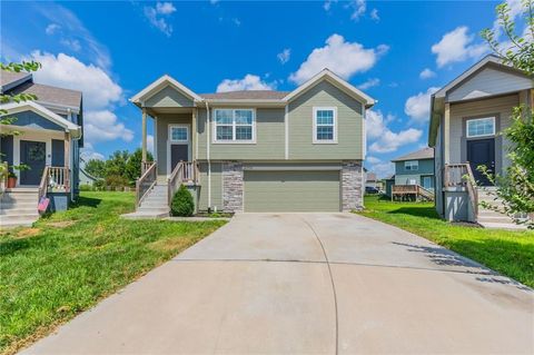 21718 Southcreek Court, Peculiar, MO 64078 - MLS#: 2566499