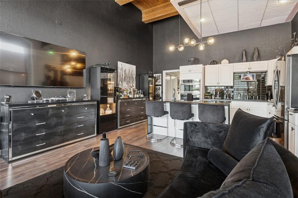 609 Central Street 1108