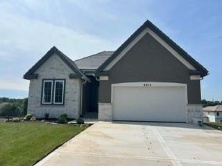 Photo of 4012 NE Chapel Ridge Place, Lees Summit, MO 64064 (MLS # 2635507)