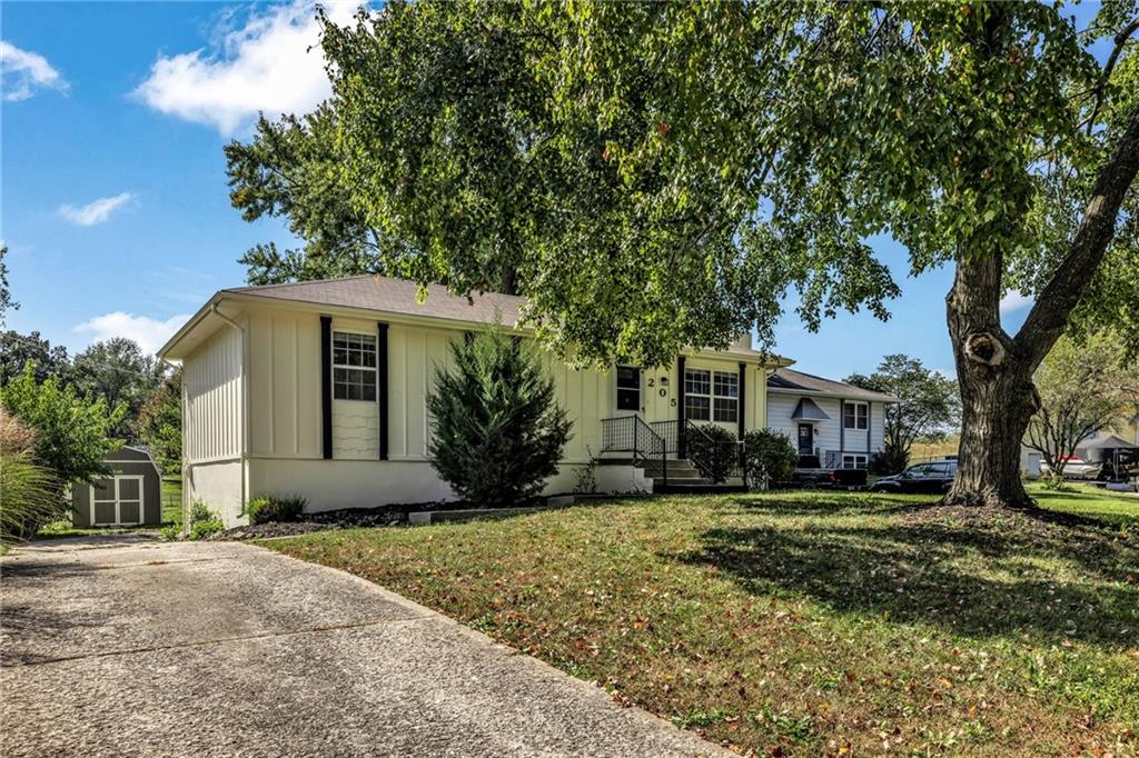 205 NW 4th Street Court