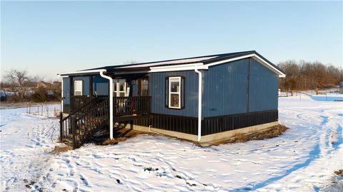 MLS: 2526136