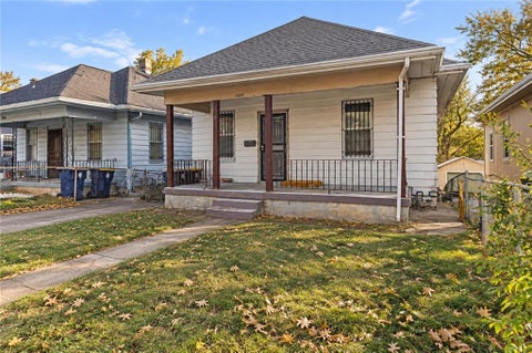 Photo of 5809 Saint John Avenue, Kansas City, MO 64123 (MLS # 2642406)