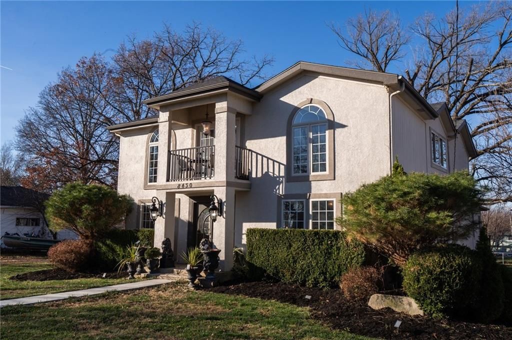 Photo of 8430 Kickapoo Street, De Soto, KS 66018 (MLS # 2592034)