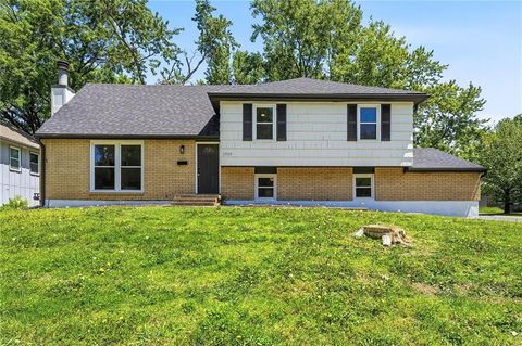 13309 Park Hills Drive, Grandview, MO 64030 - MLS#: 2620161