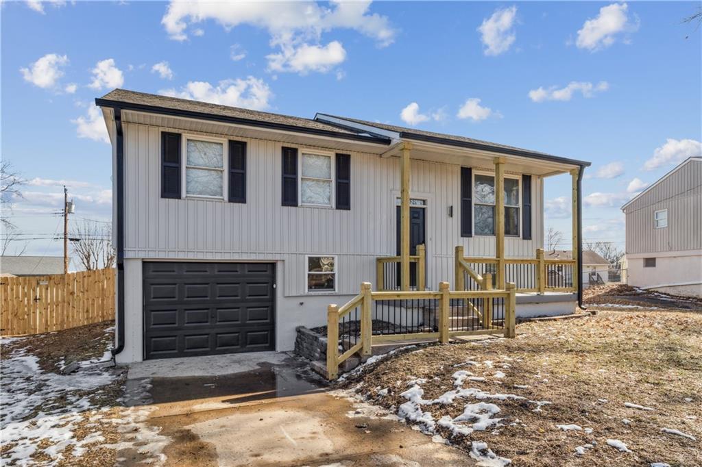 827 N Choctaw Avenue