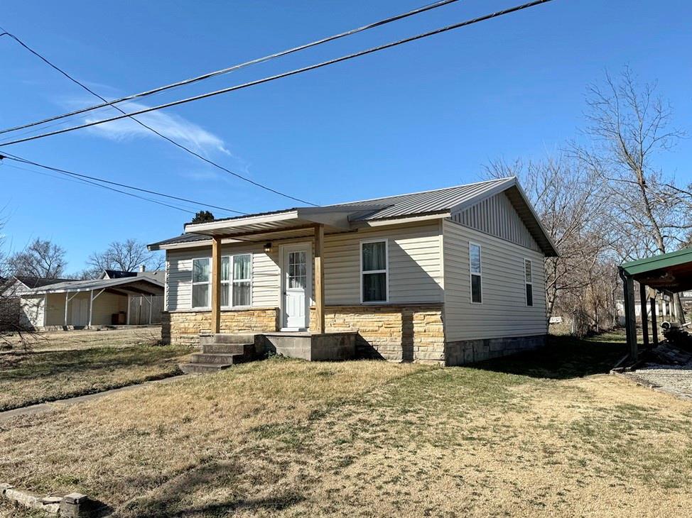 408 N St James Street