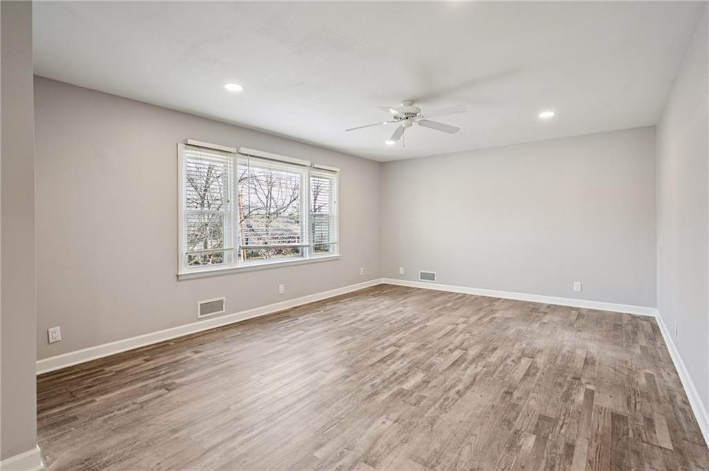 8500 ROBINSON Street