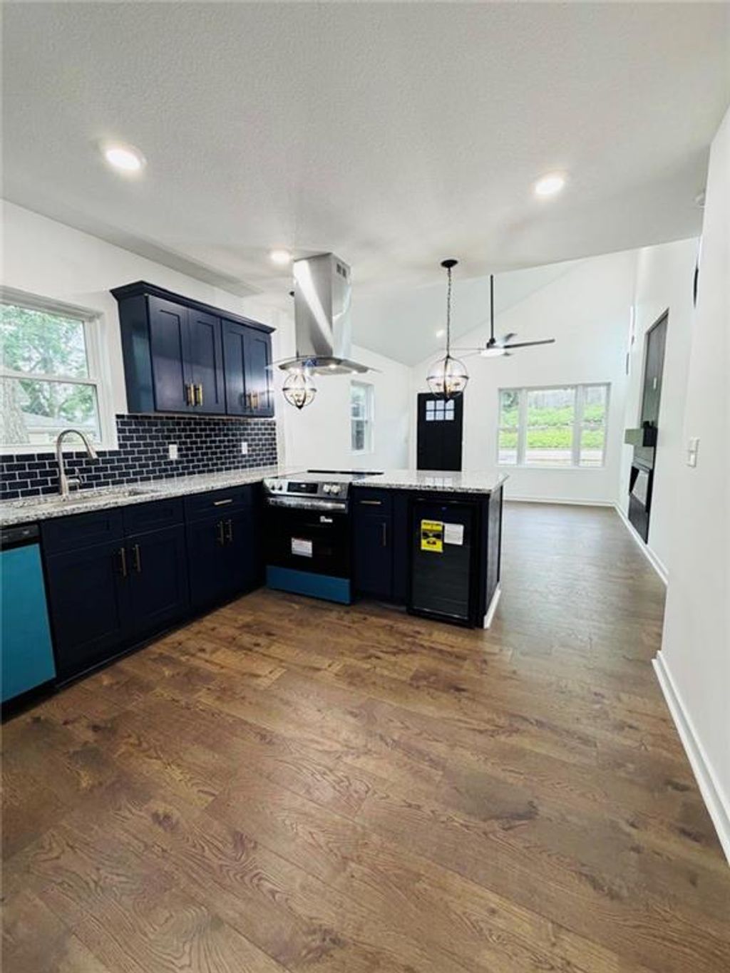 Photo of 111 Emerson Avenue, Bonner Springs, KS 66012 (MLS # 2618727)