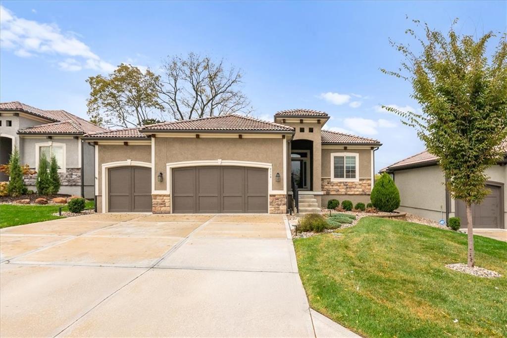 2110 NW Ashurst Drive