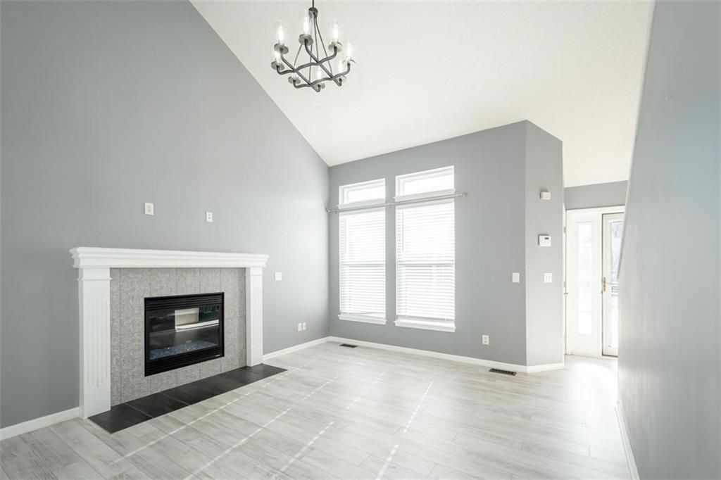 Photo of 714 E 125th Street, Kansas City, MO 64146 (MLS # 2596725)