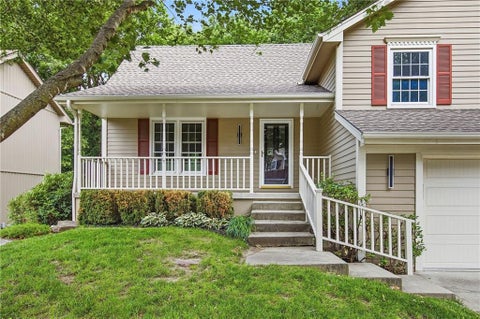 Tiny photo for 1310 Amesbury Avenue, Liberty, MO 64068 (MLS # 2625349)