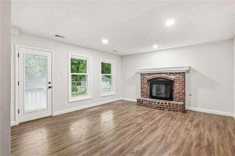 Tiny photo for 1310 Amesbury Avenue, Liberty, MO 64068 (MLS # 2625349)