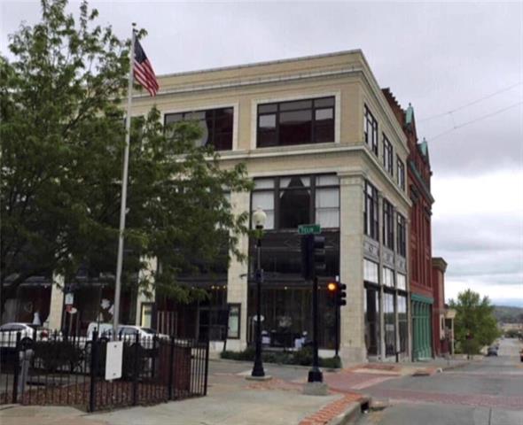 St Joseph, Missouri 64501, United States, ,Commercial,Active,75198