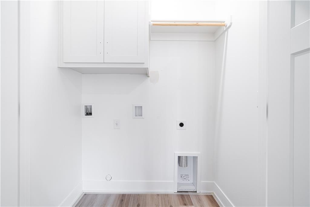 St Joseph, Missouri 64506, United States, 2 Bedrooms Bedrooms, ,2 BathroomsBathrooms,Residential,Active,50250