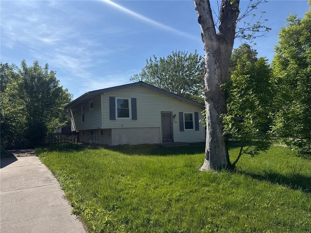 Photo of 4258 N Colorado Avenue, Kansas City, MO 64117 (MLS # 2618654)