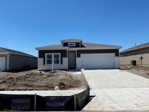 20674 Skyview Lane, Spring Hill, KS 66083 - MLS#: 2603936