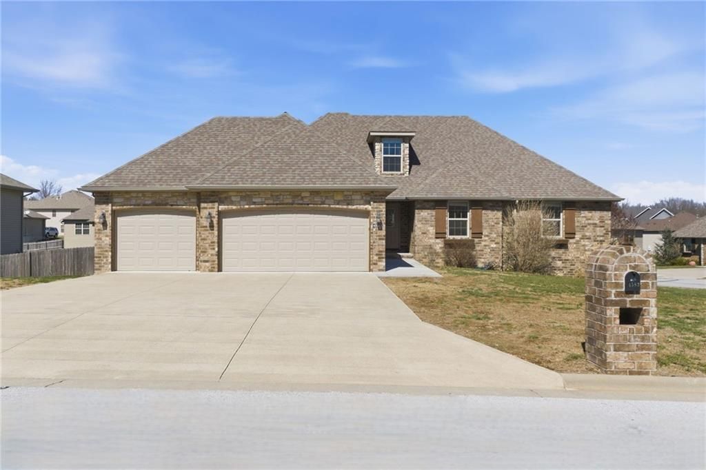 Photo of 4583 W Minota Street, Springfield, MO 65802 (MLS # 2602249)
