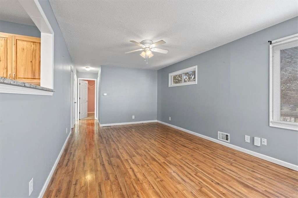 Photo of 225 E Whittier Street, Kansas City, MO 64119 (MLS # 2591984)