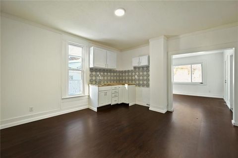 Tiny photo for 435 Ford Avenue, Liberty, MO 64068 (MLS # 2514409)