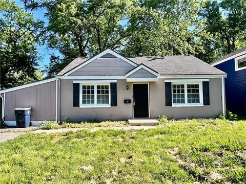 1208 E 80th Street Kansas City MO 64131