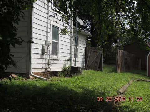 Tiny photo for 225 Winner Street, Liberty, MO 64068 (MLS # 2638213)