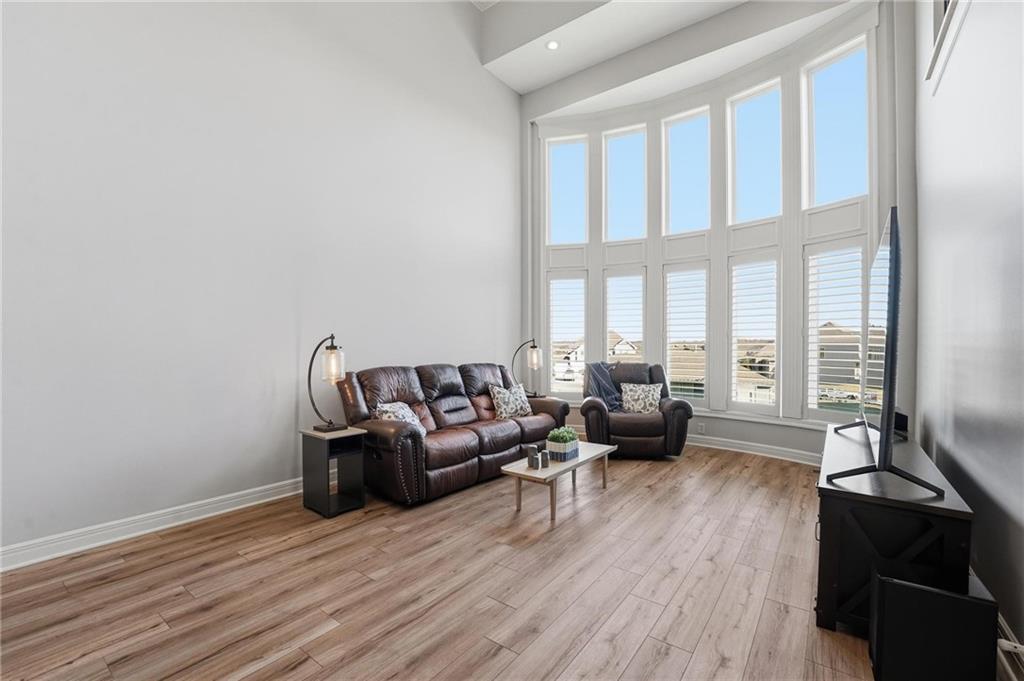 12815 N Apple Blossom Drive