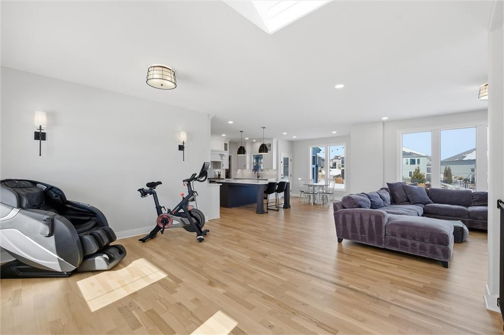 1116 Hummingbird Court