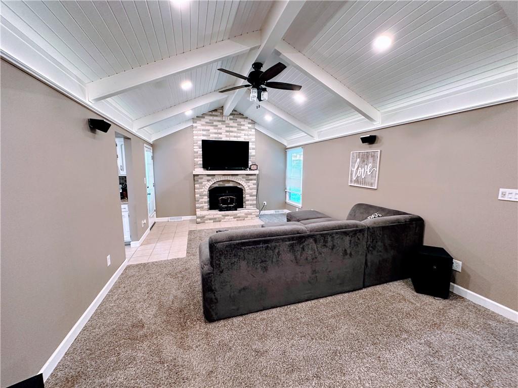 401 SE Sandstone Drive