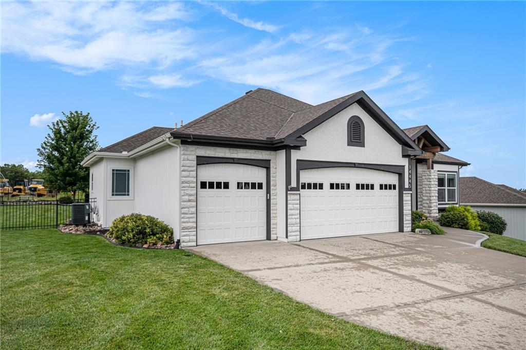 14445 Summit Ridge