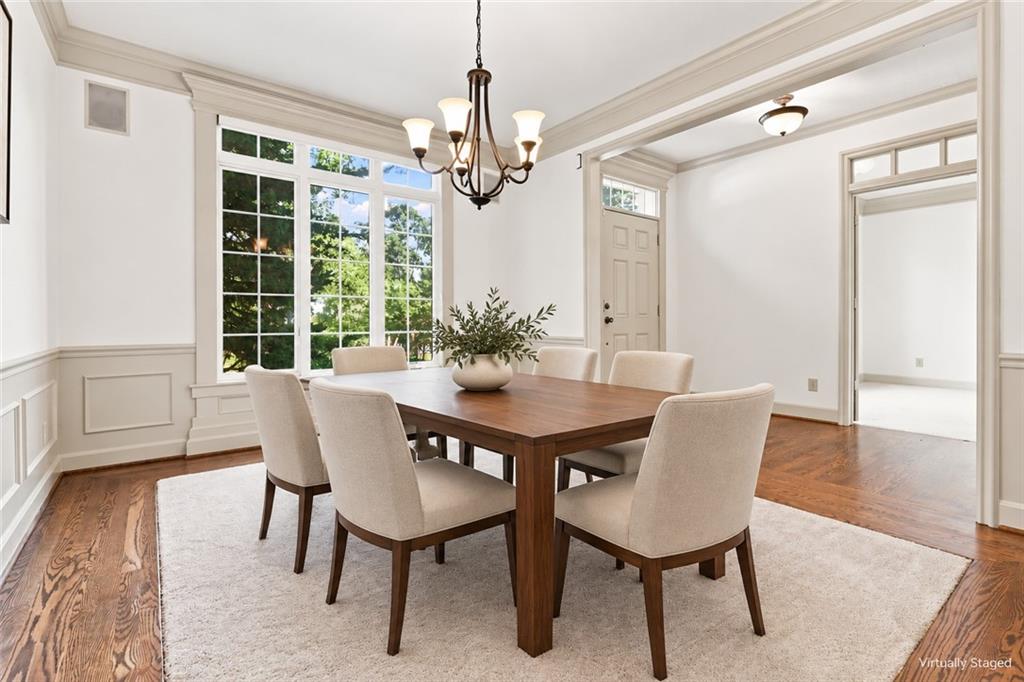 5427 W 164th Place