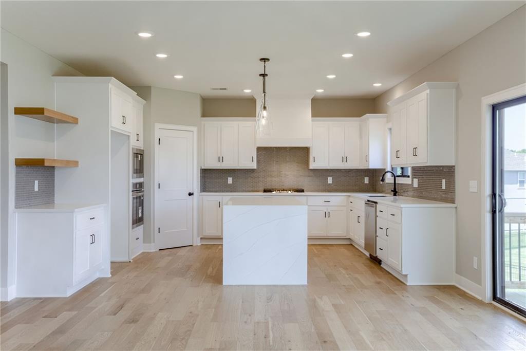 1856 Arbor Trail