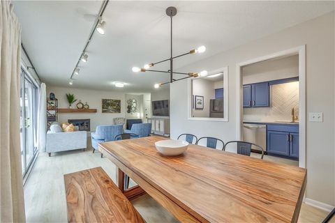 8718 Metcalf Avenue Unit 102, Overland Park, KS 66212 - MLS#: 2595851