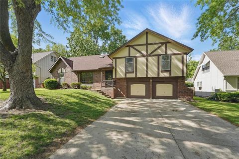 10624 W 99th Street, Overland Park, KS 66214 - MLS#: 2547586