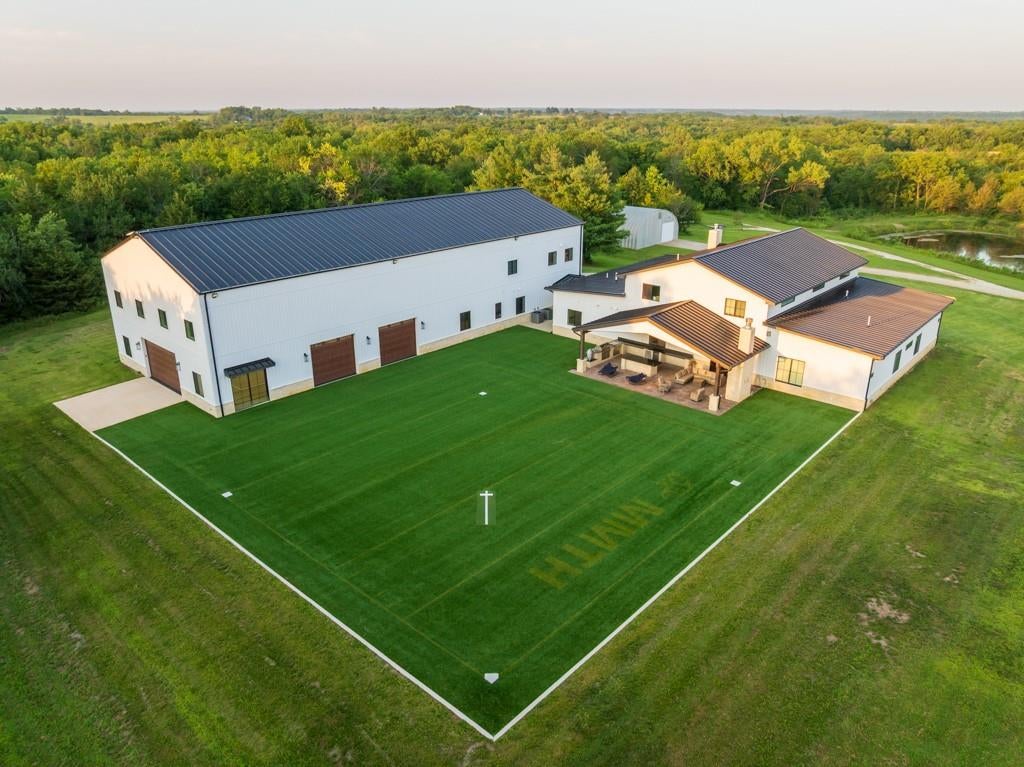 8937 Westlake Road