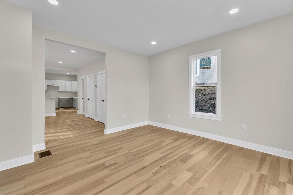 Photo of 2816 Lafayette Street, St Joseph, MO 64507 (MLS # 2608994)