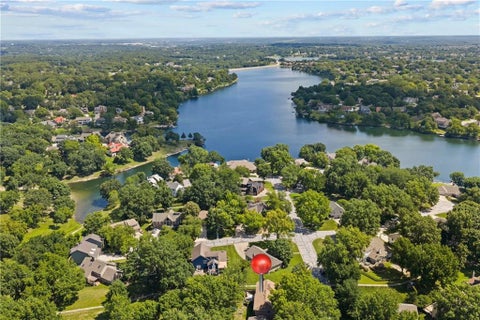 Photo of 4000 NW Cimarron Street, Lees Summit, MO 64064 (MLS # 2628990)